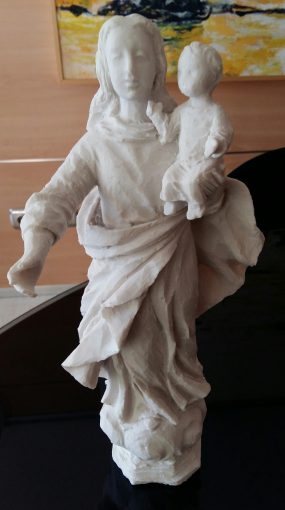 Figura de la Virgen del Lluch 20160906 133541-1
