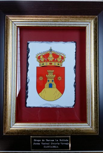 Escudo de Cabezón de la Sal cuadre la robleda