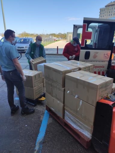Mercadona Alzira dona 750 quilos de productes de xarcuteria i embotit