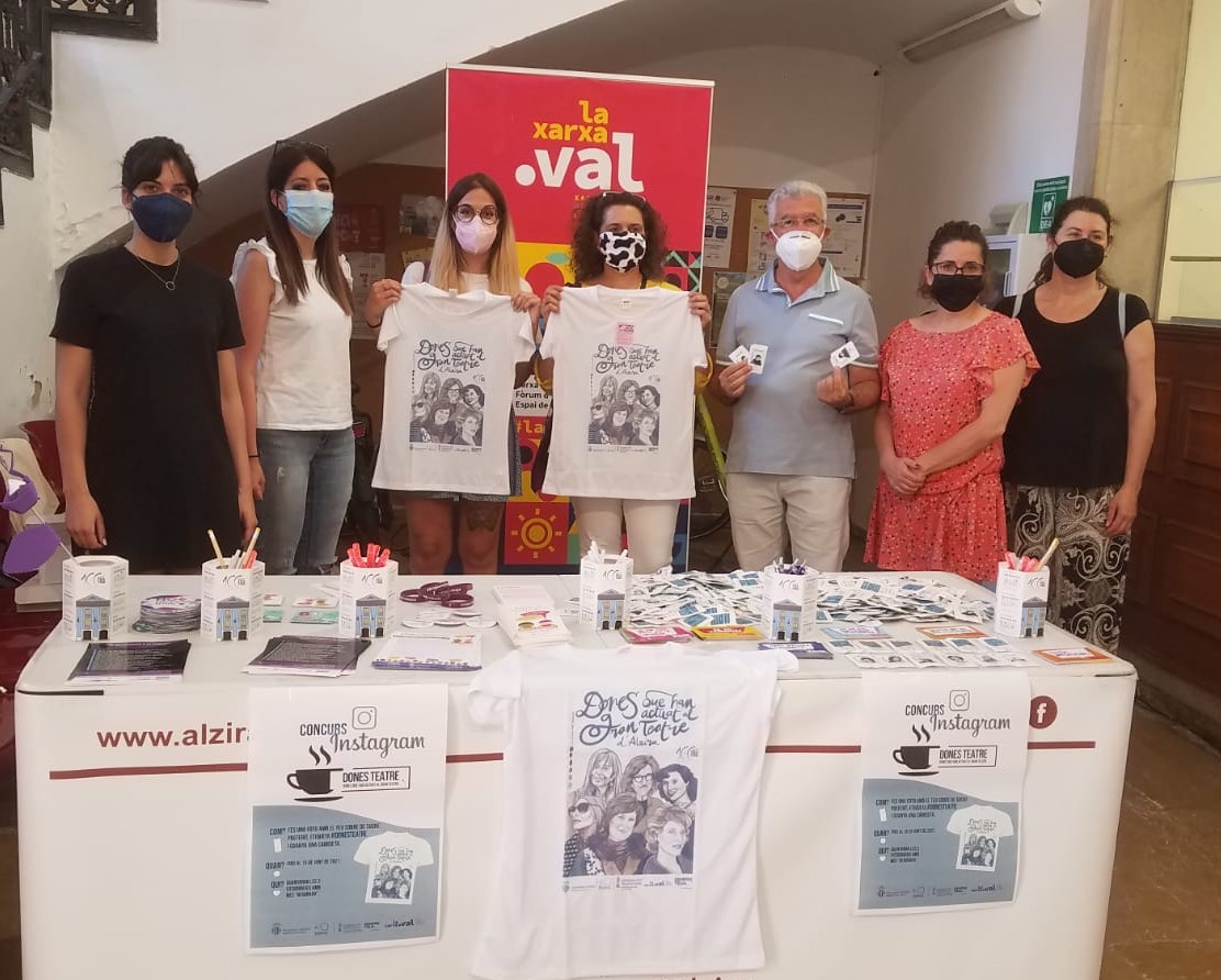 Lliurament premis concurs instagram Dones Teatre 2021