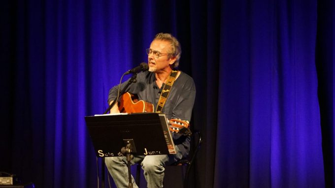 Joan Amèric presenta su último espectáculo a Alzira en el primero gran concierto de la celebración del centenario del Gran Teatre