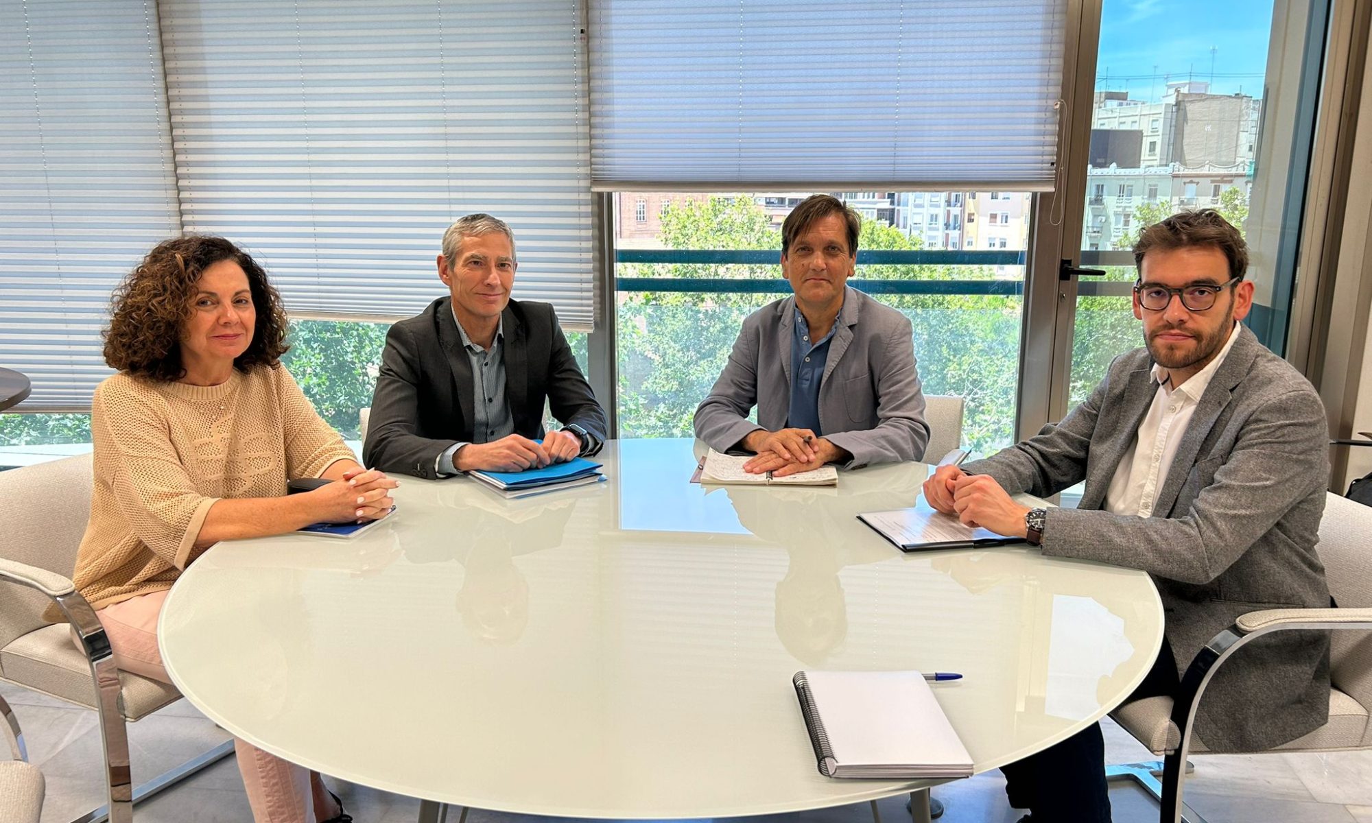 Reunió Conselleria Sanitat aparcament